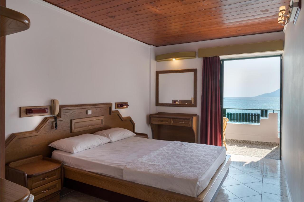 Binji Hotel Epidaurus Eksteriør bilde